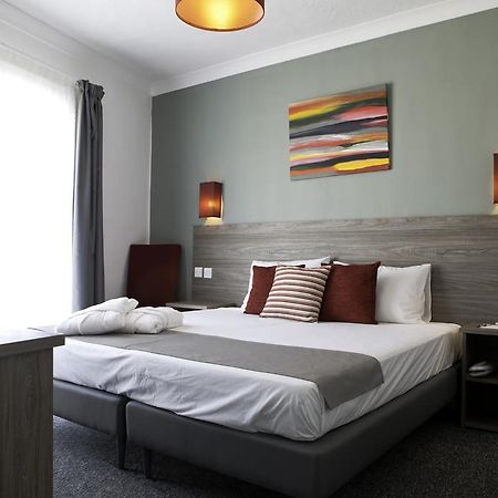 Spinola Hotel Saint Julian's Oda fotoğraf