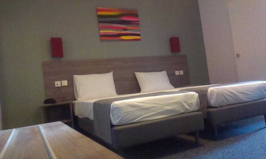 Spinola Hotel Saint Julian's Oda fotoğraf